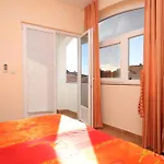 By The Sea - Ugljan - 8253 דירה