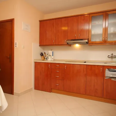 Apartment By The Sea Kukljica, Ugljan - 8253